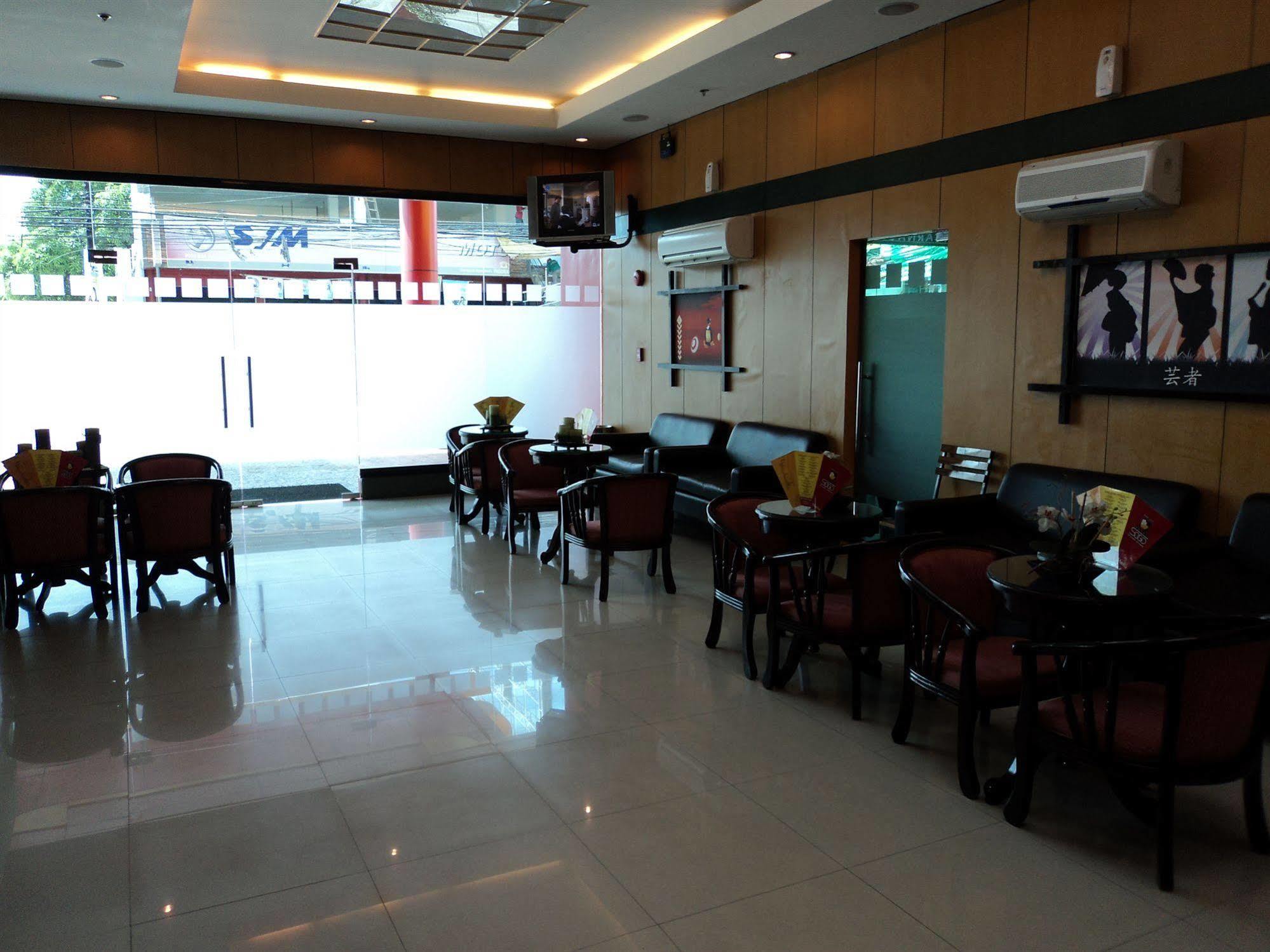 Hotel Sogo Cabanatuan Εξωτερικό φωτογραφία
